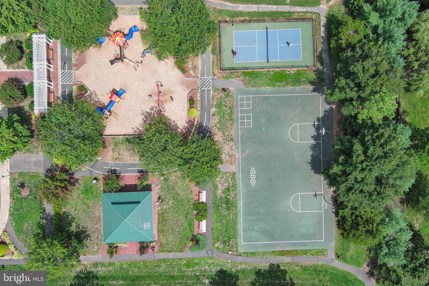 9822 MAITLAND LOOP, BRISTOW, Virginia 20136, 2 Bedrooms Bedrooms, ,2 BathroomsBathrooms,Residential,For sale,9822 MAITLAND LOOP,VAPW2112794 MLS # VAPW2112794