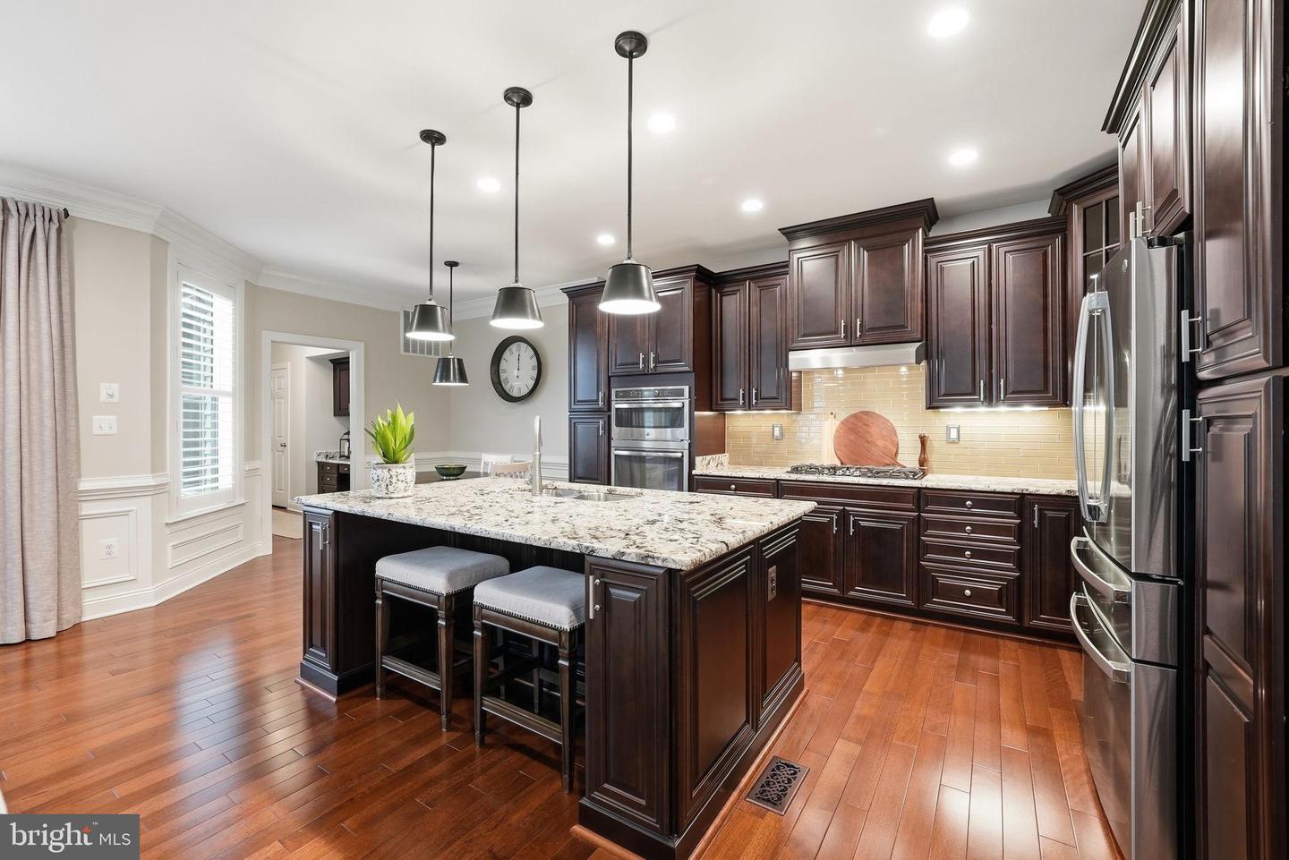 22537 WILLINGTON SQ, ASHBURN, Virginia 20148, 4 Bedrooms Bedrooms, 17 Rooms Rooms,4 BathroomsBathrooms,Residential,For sale,22537 WILLINGTON SQ,VALO2116240 MLS # VALO2116240