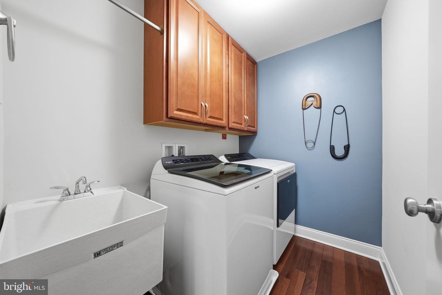 22537 WILLINGTON SQ, ASHBURN, Virginia 20148, 4 Bedrooms Bedrooms, 17 Rooms Rooms,4 BathroomsBathrooms,Residential,For sale,22537 WILLINGTON SQ,VALO2116240 MLS # VALO2116240