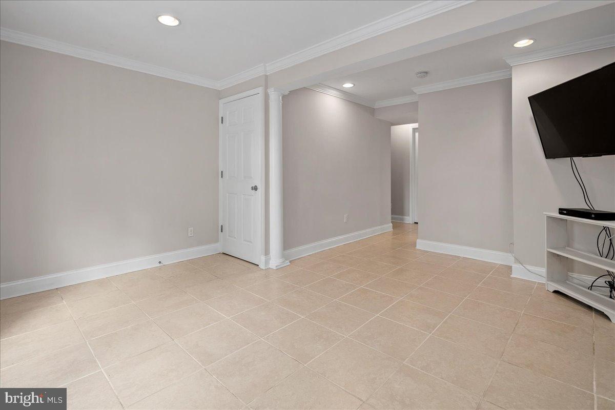 1642 HARVEST GREEN CT, RESTON, Virginia 20194, 2 Bedrooms Bedrooms, 4 Rooms Rooms,1 BathroomBathrooms,Residential,For sale,1642 HARVEST GREEN CT,VAFX2291794 MLS # VAFX2291794 1642 HARVEST GREEN CT, RESTON, Virginia 20194, 2 Bedrooms Bedrooms, 4 Rooms Rooms,1 BathroomBathrooms,Residential,For sale,1642 HARVEST GREEN CT,VAFX2291794 MLS # VAFX2291794