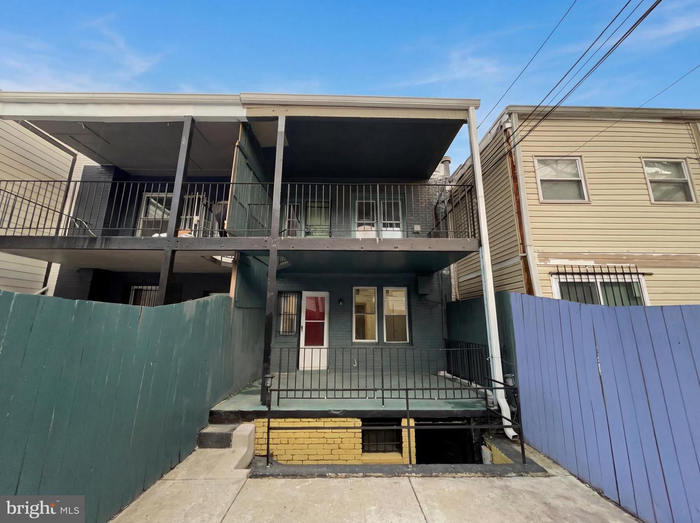 1224 16TH ST NE, WASHINGTON, District Of Columbia 20002, 3 Bedrooms Bedrooms, ,2 BathroomsBathrooms,Residential,For sale,1224 16TH ST NE,DCDC2246886 MLS # DCDC2246886