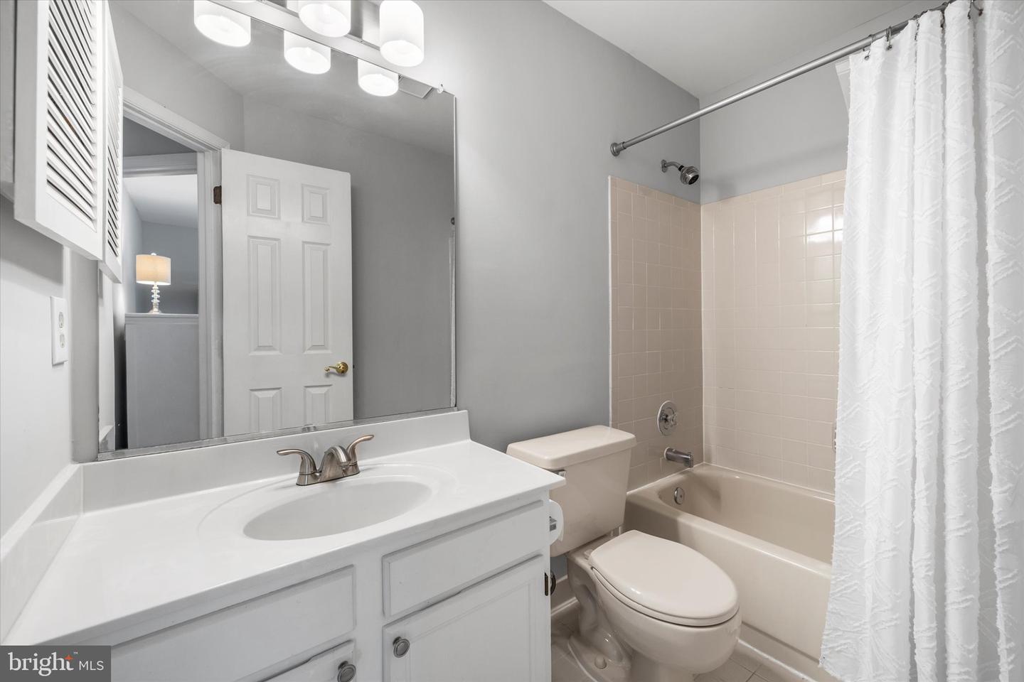 46868 RABBITRUN TER, STERLING, Virginia 20164, 3 Bedrooms Bedrooms, ,2 BathroomsBathrooms,Residential,For sale,46868 RABBITRUN TER,VALO2116262 MLS # VALO2116262