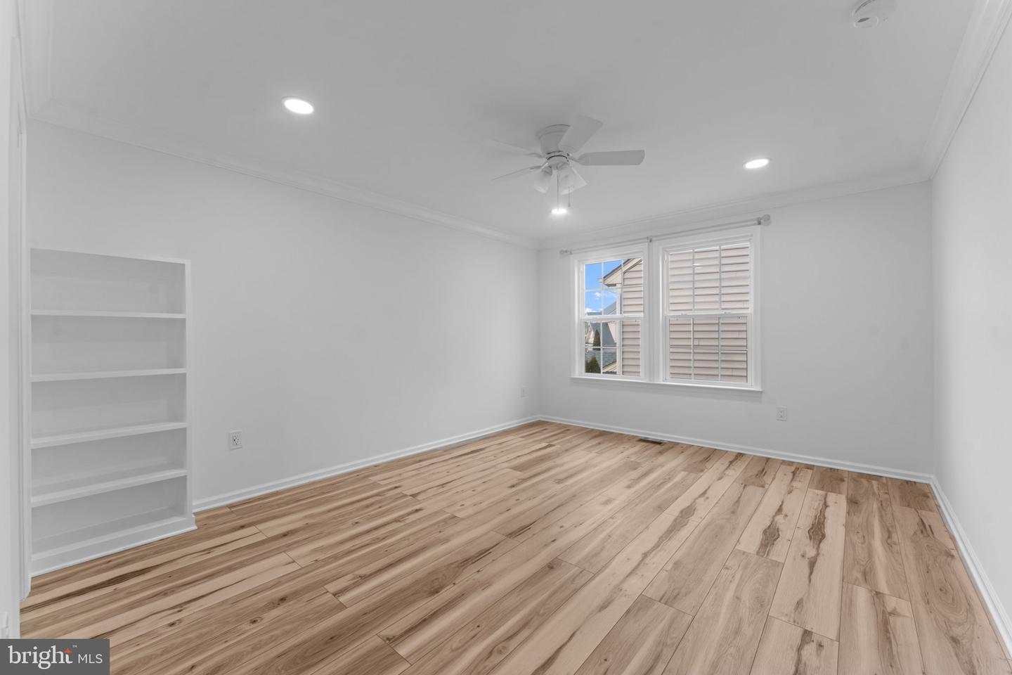 13826 ESTATE MANOR DR, GAINESVILLE, Virginia 20155, 4 Bedrooms Bedrooms, ,4 BathroomsBathrooms,Residential,For sale,13826 ESTATE MANOR DR,VAPW2112846 MLS # VAPW2112846