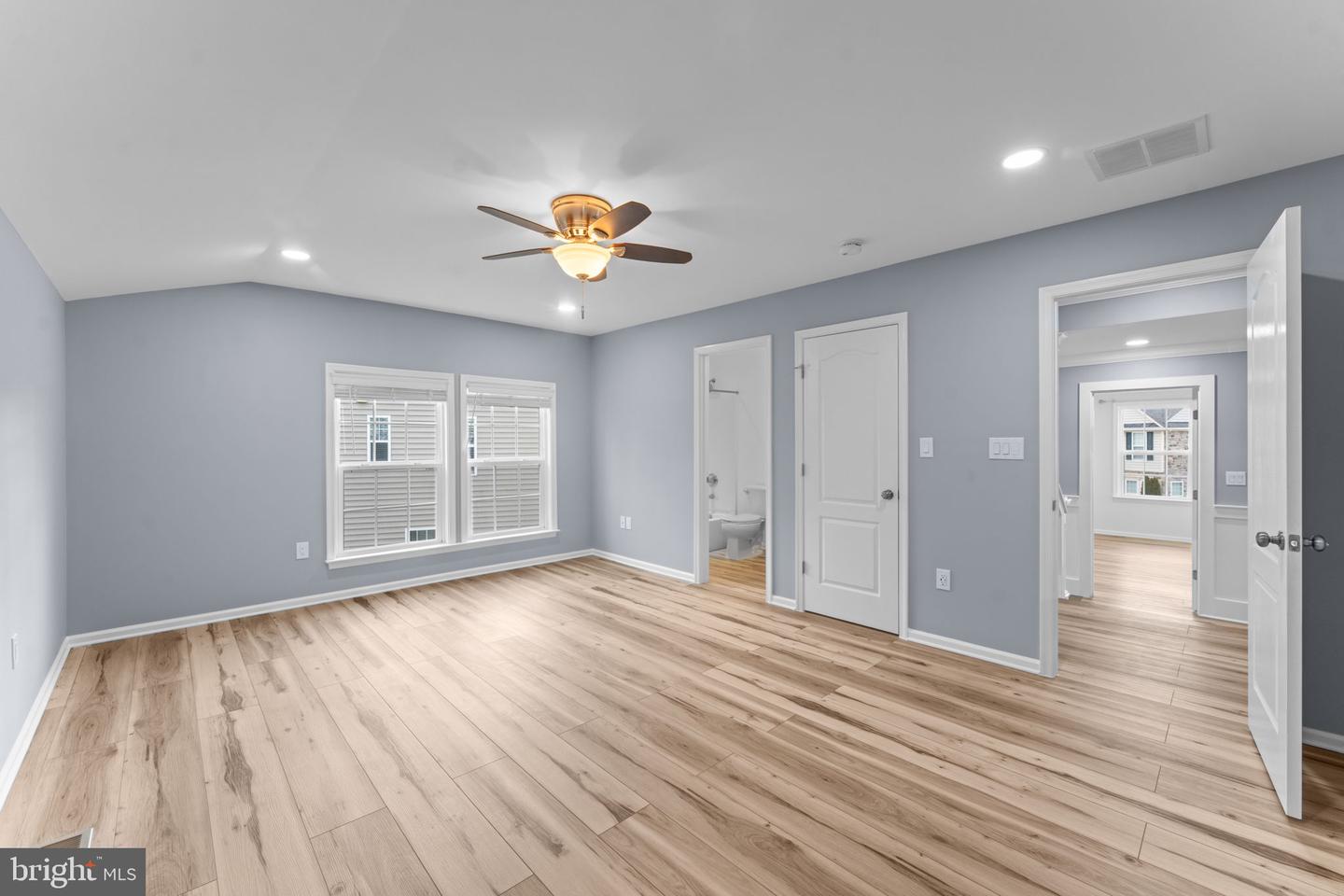 13826 ESTATE MANOR DR, GAINESVILLE, Virginia 20155, 4 Bedrooms Bedrooms, ,4 BathroomsBathrooms,Residential,For sale,13826 ESTATE MANOR DR,VAPW2112846 MLS # VAPW2112846