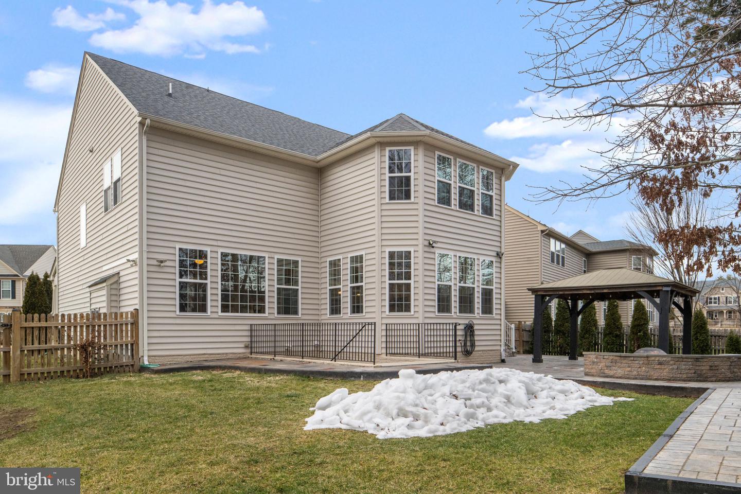 13826 ESTATE MANOR DR, GAINESVILLE, Virginia 20155, 4 Bedrooms Bedrooms, ,4 BathroomsBathrooms,Residential,For sale,13826 ESTATE MANOR DR,VAPW2112846 MLS # VAPW2112846