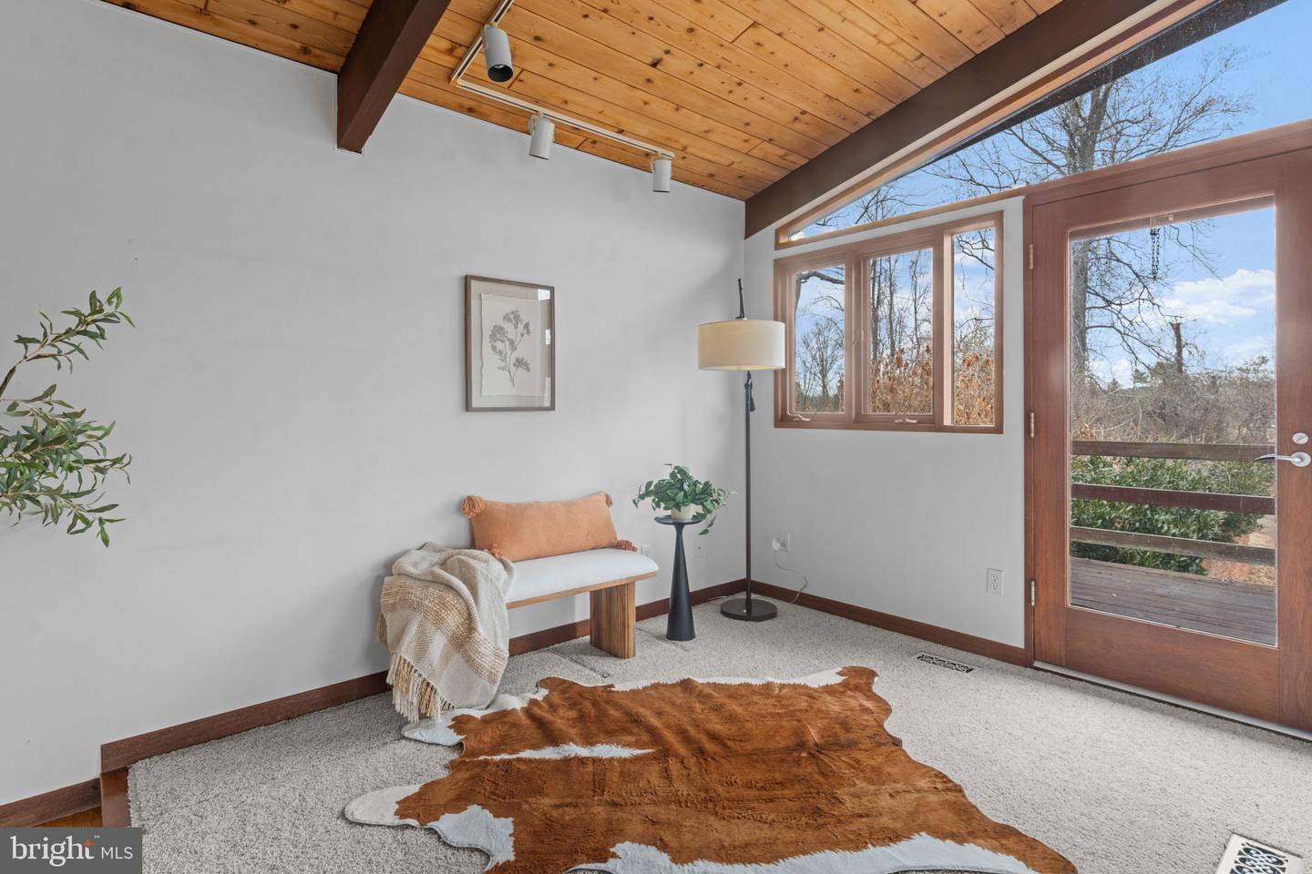 7099 GLEN CURTISS LN, WARRENTON, Virginia 20187, 4 Bedrooms Bedrooms, ,3 BathroomsBathrooms,Residential,For sale,7099 GLEN CURTISS LN,VAFQ2020634 MLS # VAFQ2020634