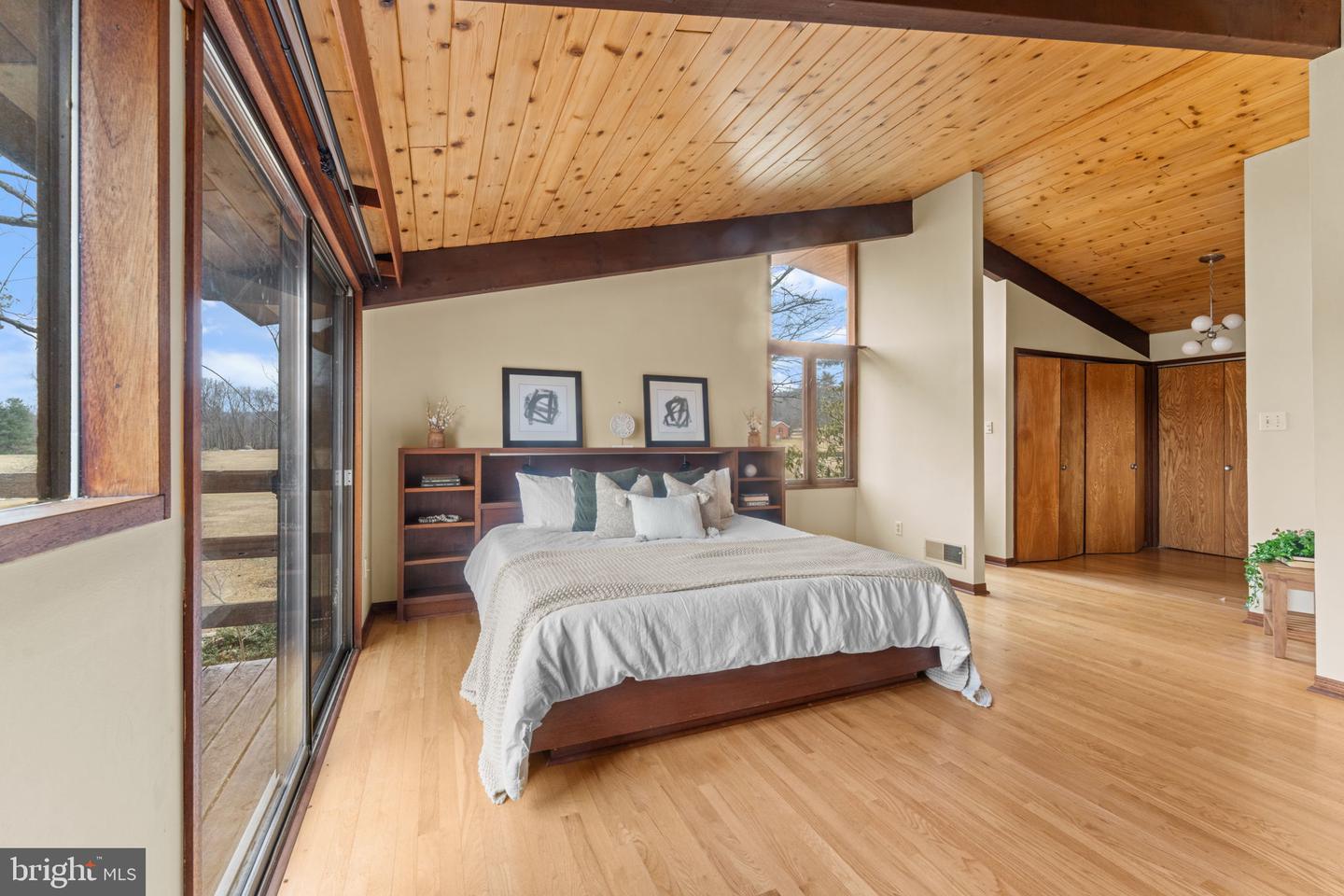 7099 GLEN CURTISS LN, WARRENTON, Virginia 20187, 4 Bedrooms Bedrooms, ,3 BathroomsBathrooms,Residential,For sale,7099 GLEN CURTISS LN,VAFQ2020634 MLS # VAFQ2020634