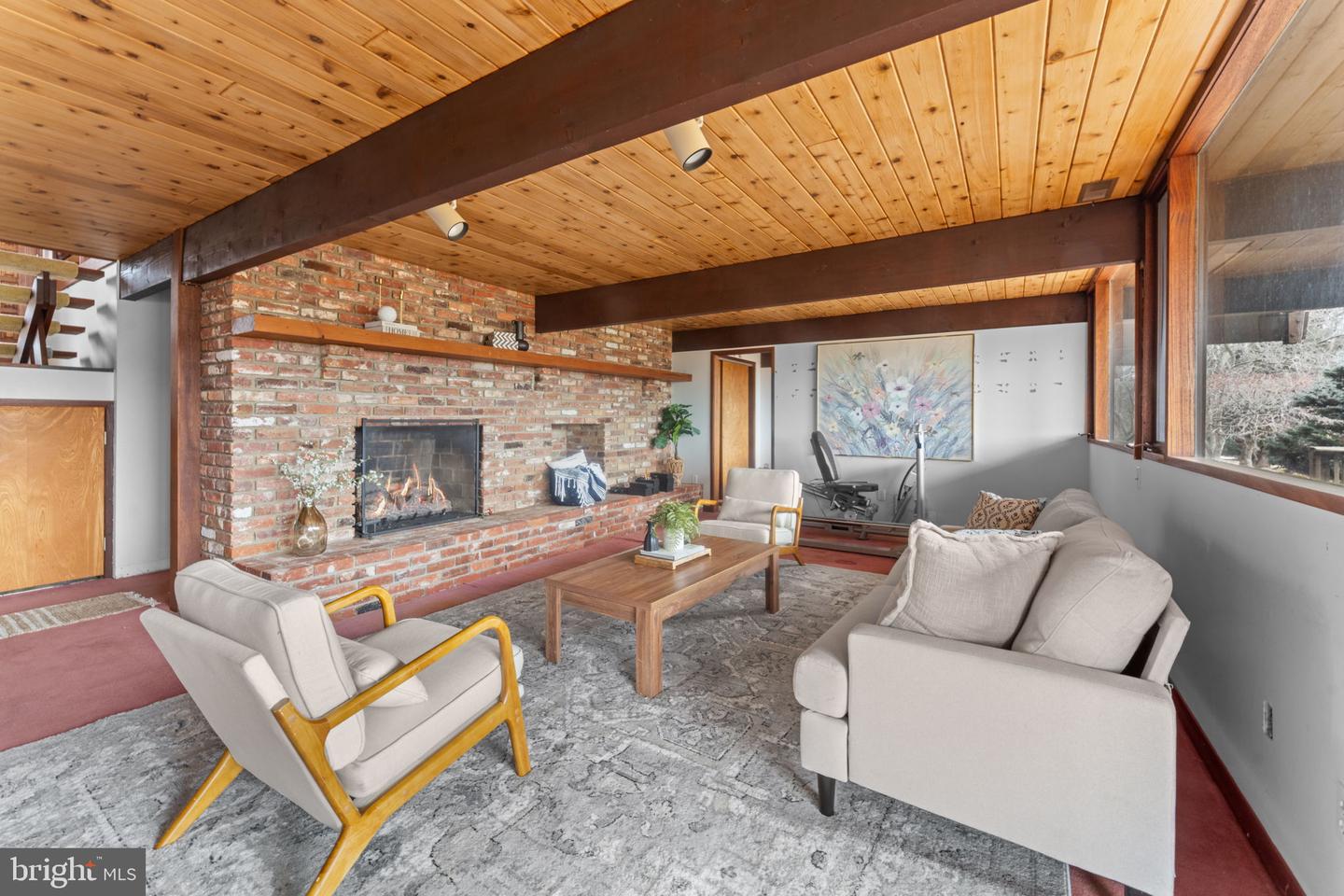 7099 GLEN CURTISS LN, WARRENTON, Virginia 20187, 4 Bedrooms Bedrooms, ,3 BathroomsBathrooms,Residential,For sale,7099 GLEN CURTISS LN,VAFQ2020634 MLS # VAFQ2020634