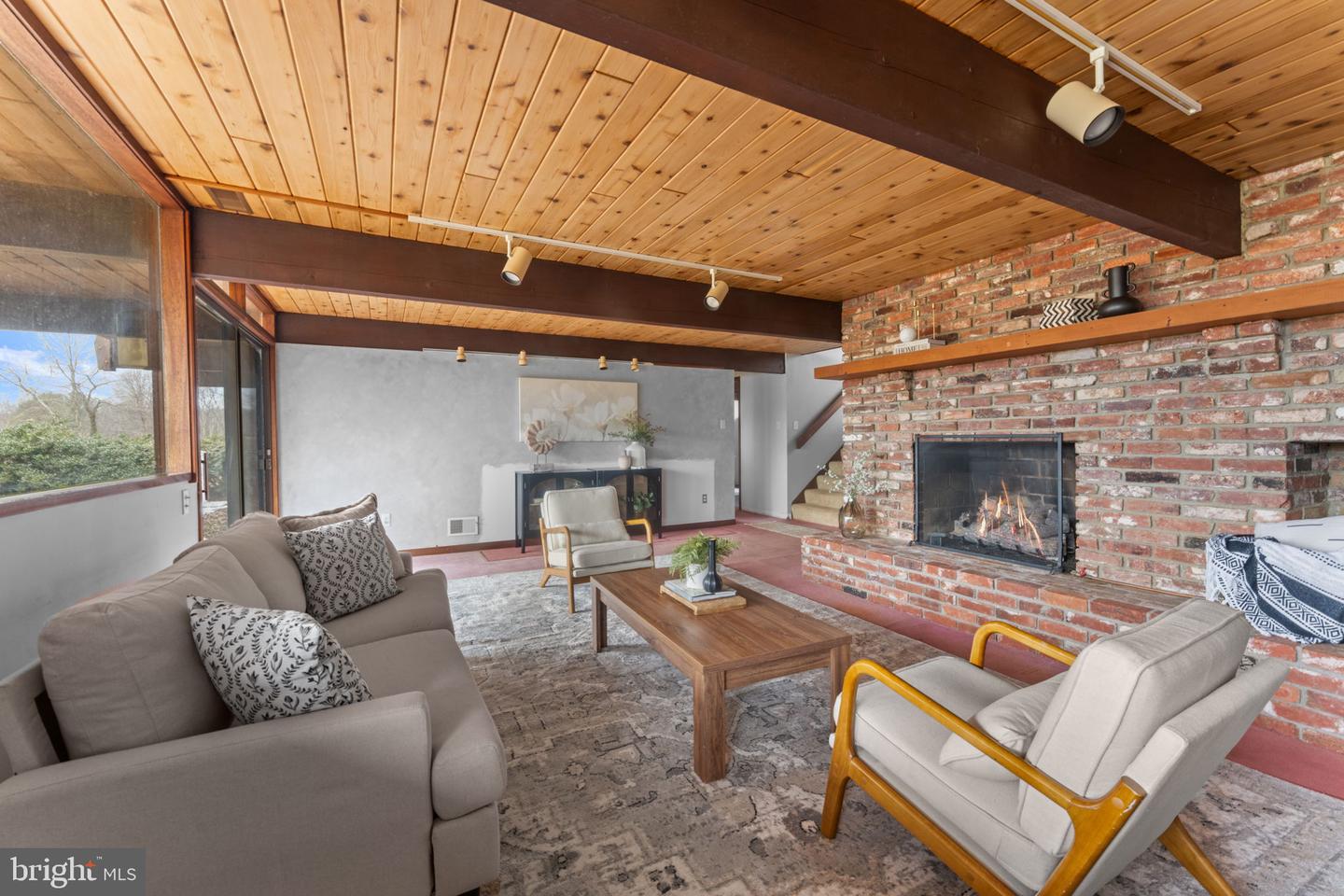 7099 GLEN CURTISS LN, WARRENTON, Virginia 20187, 4 Bedrooms Bedrooms, ,3 BathroomsBathrooms,Residential,For sale,7099 GLEN CURTISS LN,VAFQ2020634 MLS # VAFQ2020634