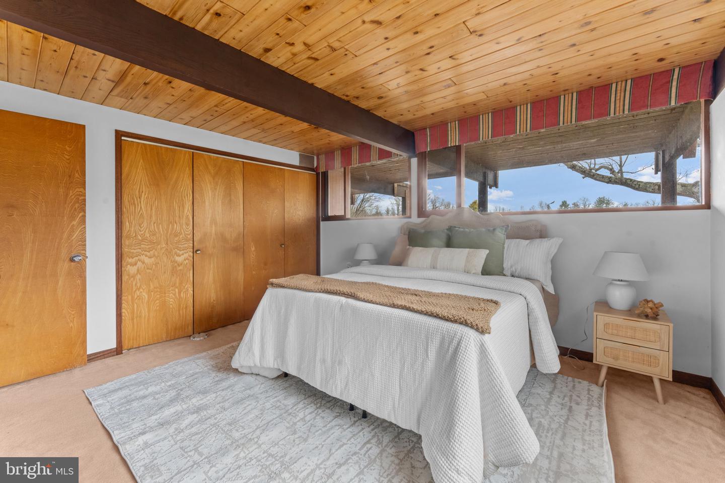 7099 GLEN CURTISS LN, WARRENTON, Virginia 20187, 4 Bedrooms Bedrooms, ,3 BathroomsBathrooms,Residential,For sale,7099 GLEN CURTISS LN,VAFQ2020634 MLS # VAFQ2020634