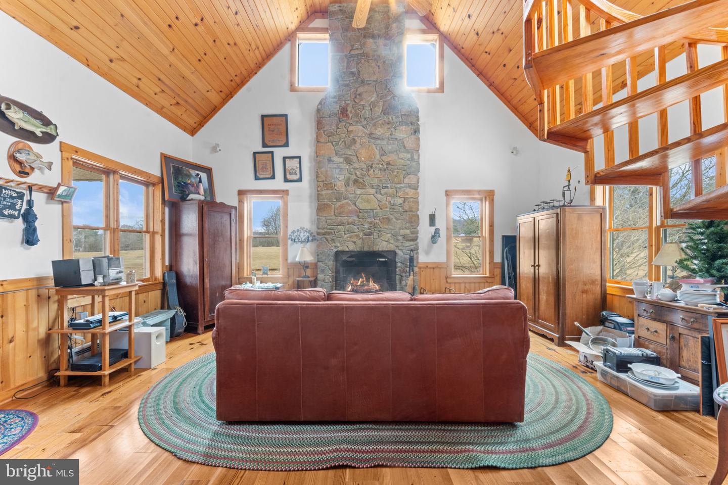 7099 GLEN CURTISS LN, WARRENTON, Virginia 20187, 4 Bedrooms Bedrooms, ,3 BathroomsBathrooms,Residential,For sale,7099 GLEN CURTISS LN,VAFQ2020634 MLS # VAFQ2020634