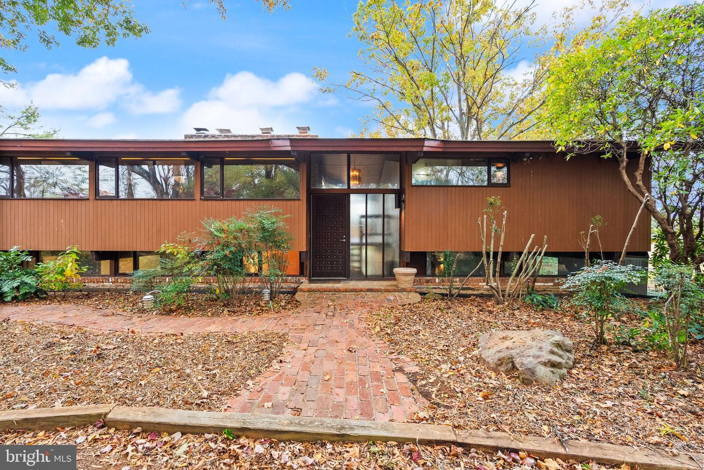 7099 GLEN CURTISS LN, WARRENTON, Virginia 20187, 4 Bedrooms Bedrooms, ,3 BathroomsBathrooms,Residential,For sale,7099 GLEN CURTISS LN,VAFQ2020634 MLS # VAFQ2020634