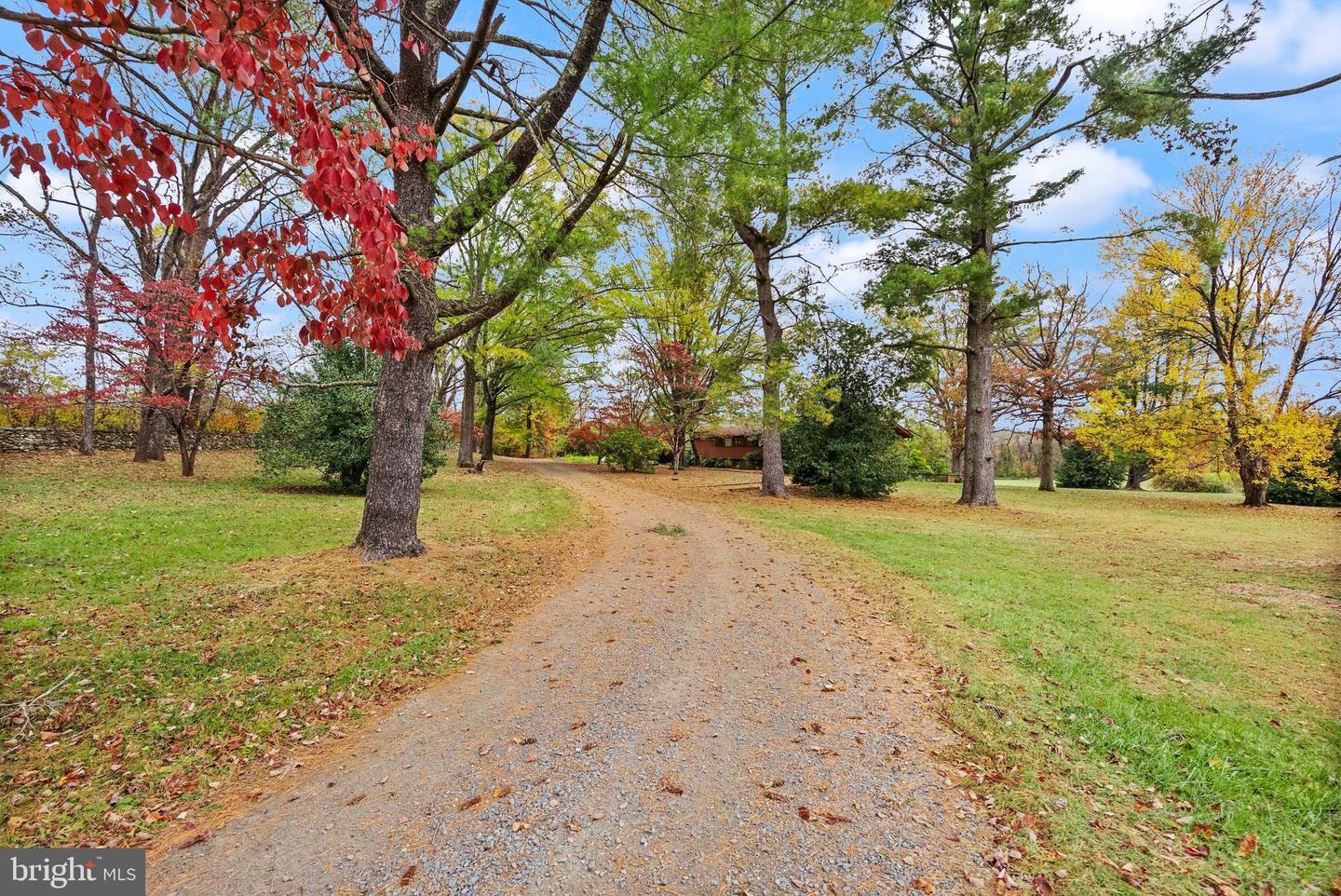7099 GLEN CURTISS LN, WARRENTON, Virginia 20187, 4 Bedrooms Bedrooms, ,3 BathroomsBathrooms,Residential,For sale,7099 GLEN CURTISS LN,VAFQ2020634 MLS # VAFQ2020634