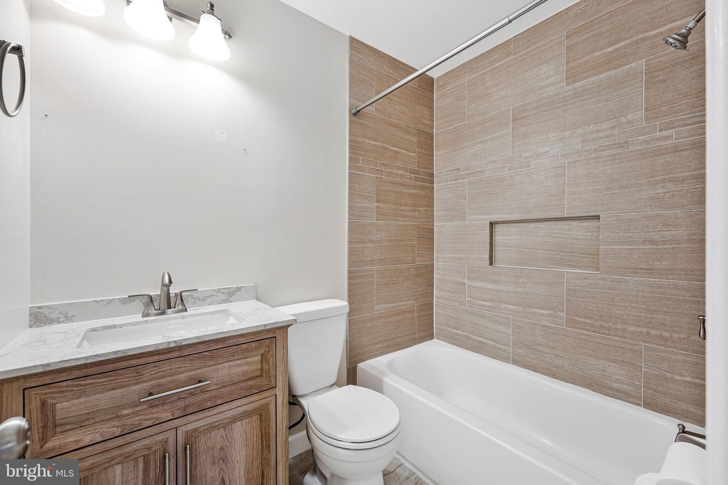 3236 CAMBRIDGE CT, FAIRFAX, Virginia 22030, 3 Bedrooms Bedrooms, ,2 BathroomsBathrooms,Residential,For sale,3236 CAMBRIDGE CT,VAFC2007776 MLS # VAFC2007776