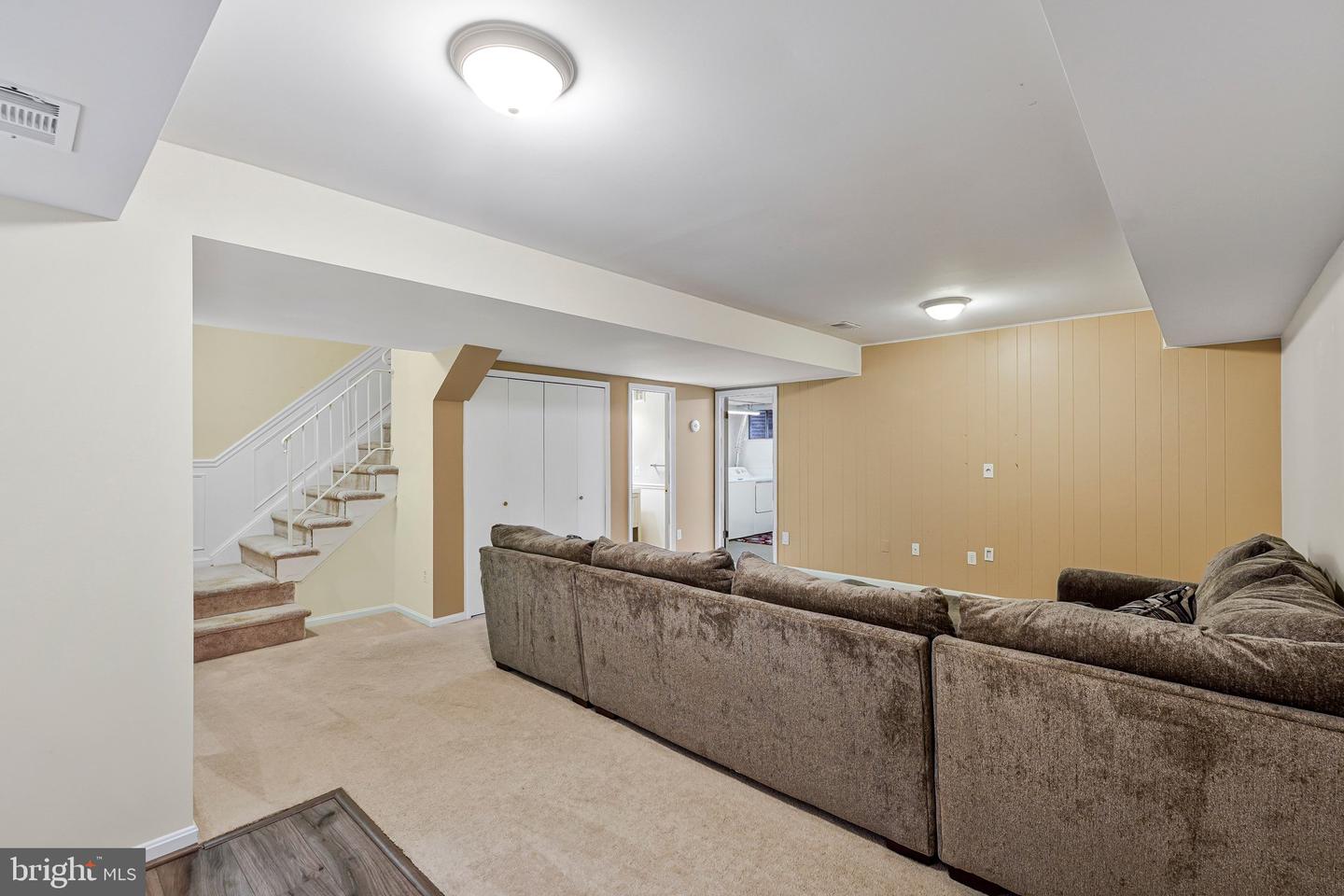 3236 CAMBRIDGE CT, FAIRFAX, Virginia 22030, 3 Bedrooms Bedrooms, ,2 BathroomsBathrooms,Residential,For sale,3236 CAMBRIDGE CT,VAFC2007776 MLS # VAFC2007776