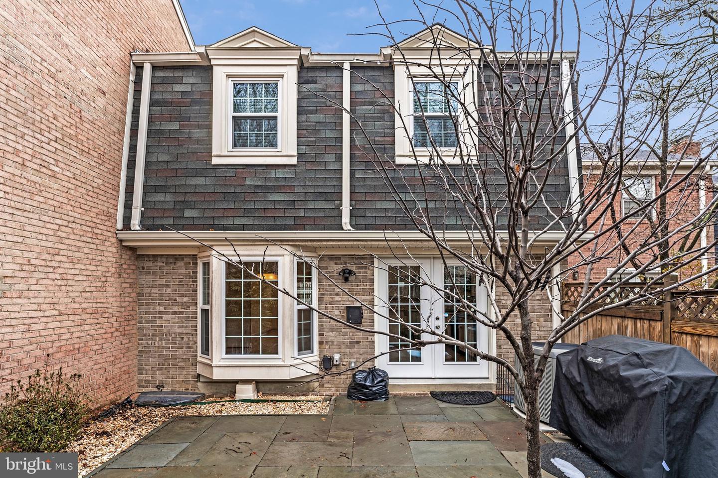 3236 CAMBRIDGE CT, FAIRFAX, Virginia 22030, 3 Bedrooms Bedrooms, ,2 BathroomsBathrooms,Residential,For sale,3236 CAMBRIDGE CT,VAFC2007776 MLS # VAFC2007776