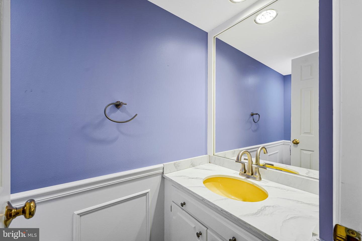 3236 CAMBRIDGE CT, FAIRFAX, Virginia 22030, 3 Bedrooms Bedrooms, ,2 BathroomsBathrooms,Residential,For sale,3236 CAMBRIDGE CT,VAFC2007776 MLS # VAFC2007776