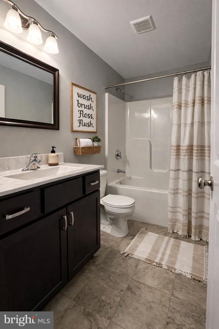 115 DOGWOOD TRL, WINCHESTER, Virginia 22602, 3 Bedrooms Bedrooms, ,2 BathroomsBathrooms,Residential,For sale,115 DOGWOOD TRL,VAFV2039682 MLS # VAFV2039682