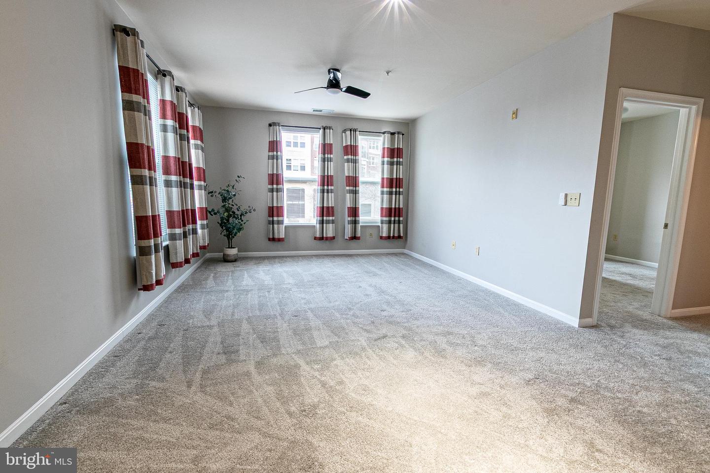 2655 PROSPERITY AVE #224, FAIRFAX, Virginia 22031, 1 Bedroom Bedrooms, ,1 BathroomBathrooms,Residential,For sale,2655 PROSPERITY AVE #224,VAFX2291868 MLS # VAFX2291868