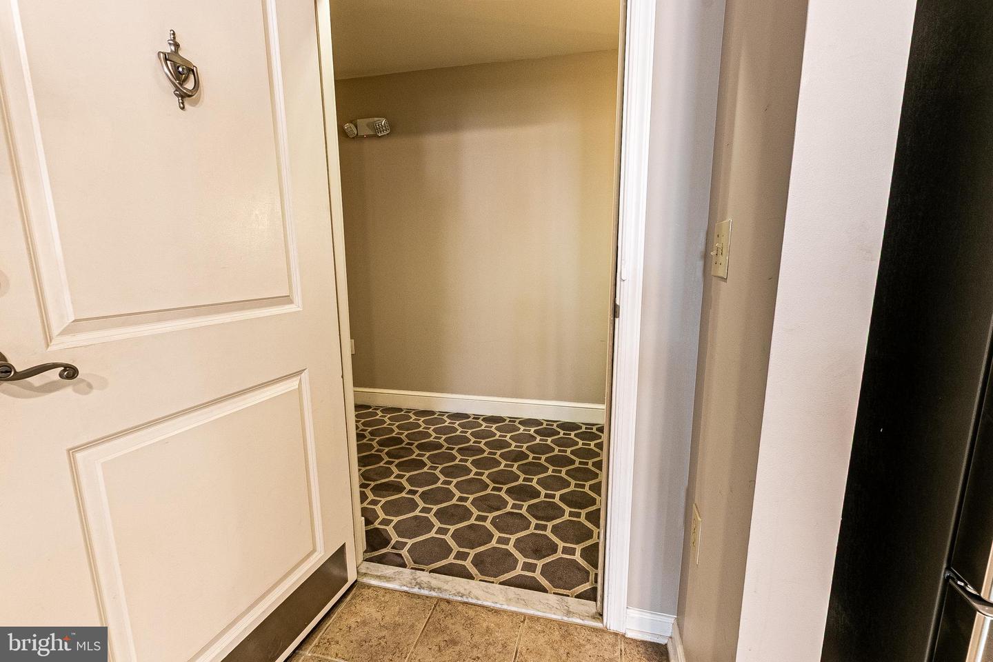 2655 PROSPERITY AVE #224, FAIRFAX, Virginia 22031, 1 Bedroom Bedrooms, ,1 BathroomBathrooms,Residential,For sale,2655 PROSPERITY AVE #224,VAFX2291868 MLS # VAFX2291868