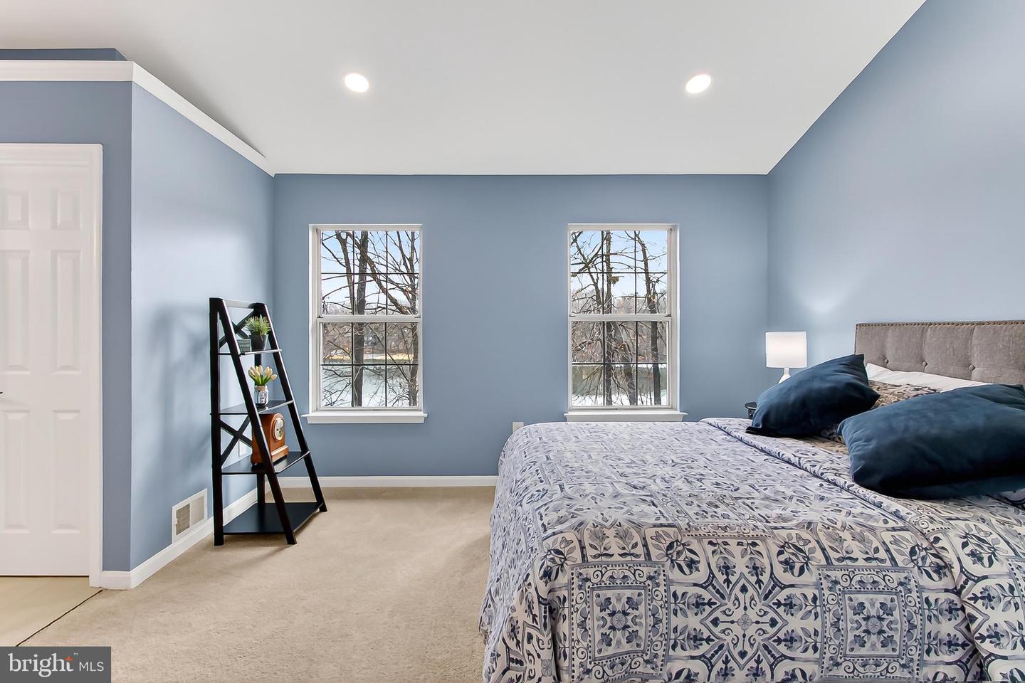 15761 WIDEWATER DR, DUMFRIES, Virginia 22025, 3 Bedrooms Bedrooms, 7 Rooms Rooms,3 BathroomsBathrooms,Residential,For sale,15761 WIDEWATER DR,VAPW2112886 MLS # VAPW2112886