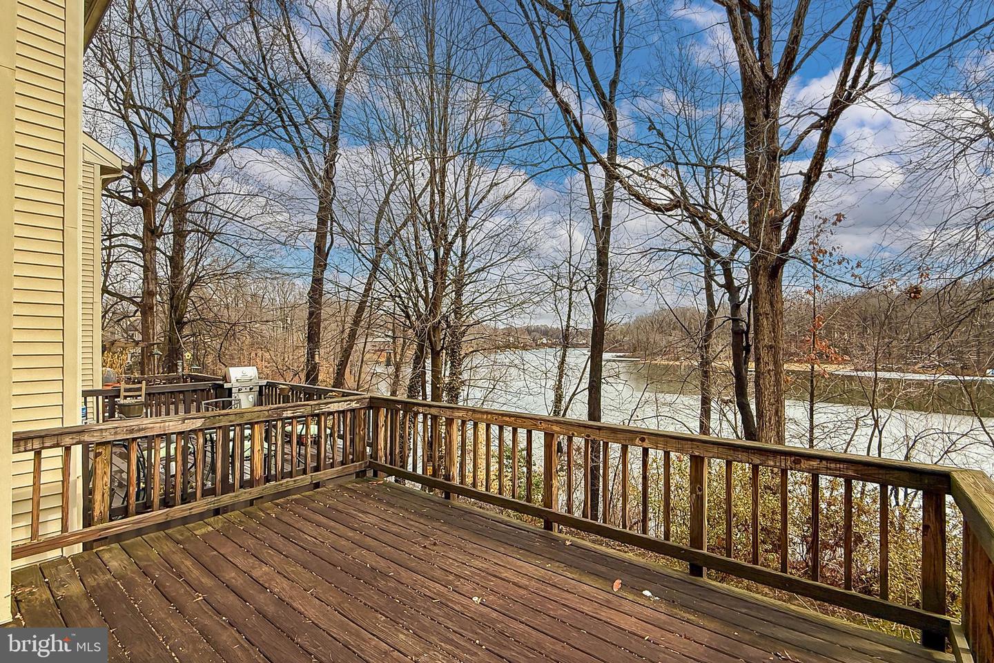 15761 WIDEWATER DR, DUMFRIES, Virginia 22025, 3 Bedrooms Bedrooms, 7 Rooms Rooms,3 BathroomsBathrooms,Residential,For sale,15761 WIDEWATER DR,VAPW2112886 MLS # VAPW2112886