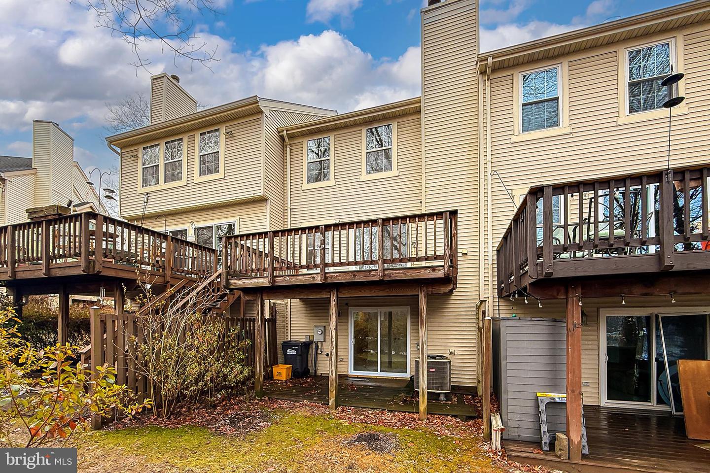 15761 WIDEWATER DR, DUMFRIES, Virginia 22025, 3 Bedrooms Bedrooms, 7 Rooms Rooms,3 BathroomsBathrooms,Residential,For sale,15761 WIDEWATER DR,VAPW2112886 MLS # VAPW2112886