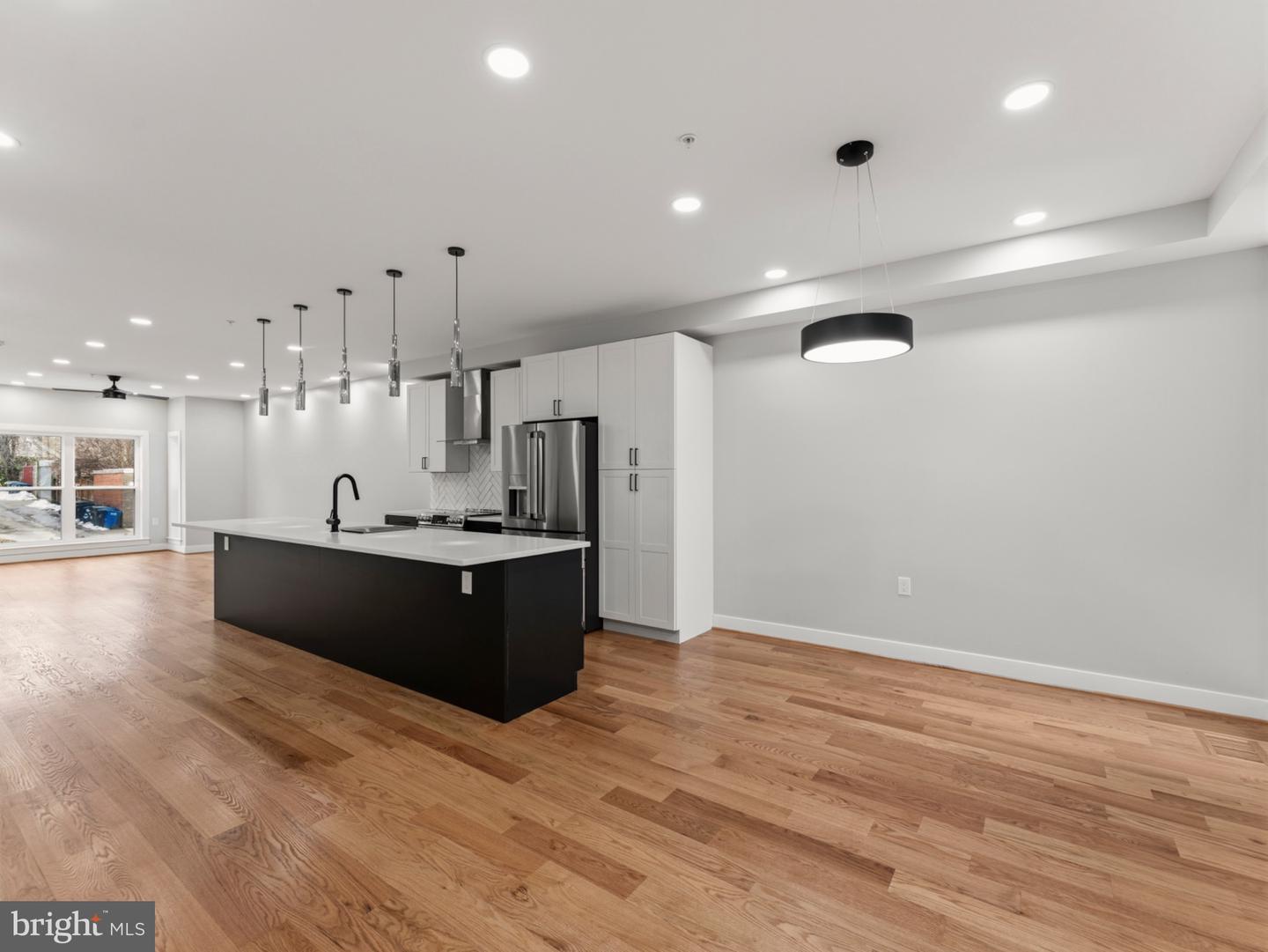 4320 7TH ST NW #1, WASHINGTON, District Of Columbia 20011, 4 Bedrooms Bedrooms, 8 Rooms Rooms,4 BathroomsBathrooms,Residential,For sale,4320 7TH ST NW #1,DCDC2246998 MLS # DCDC2246998