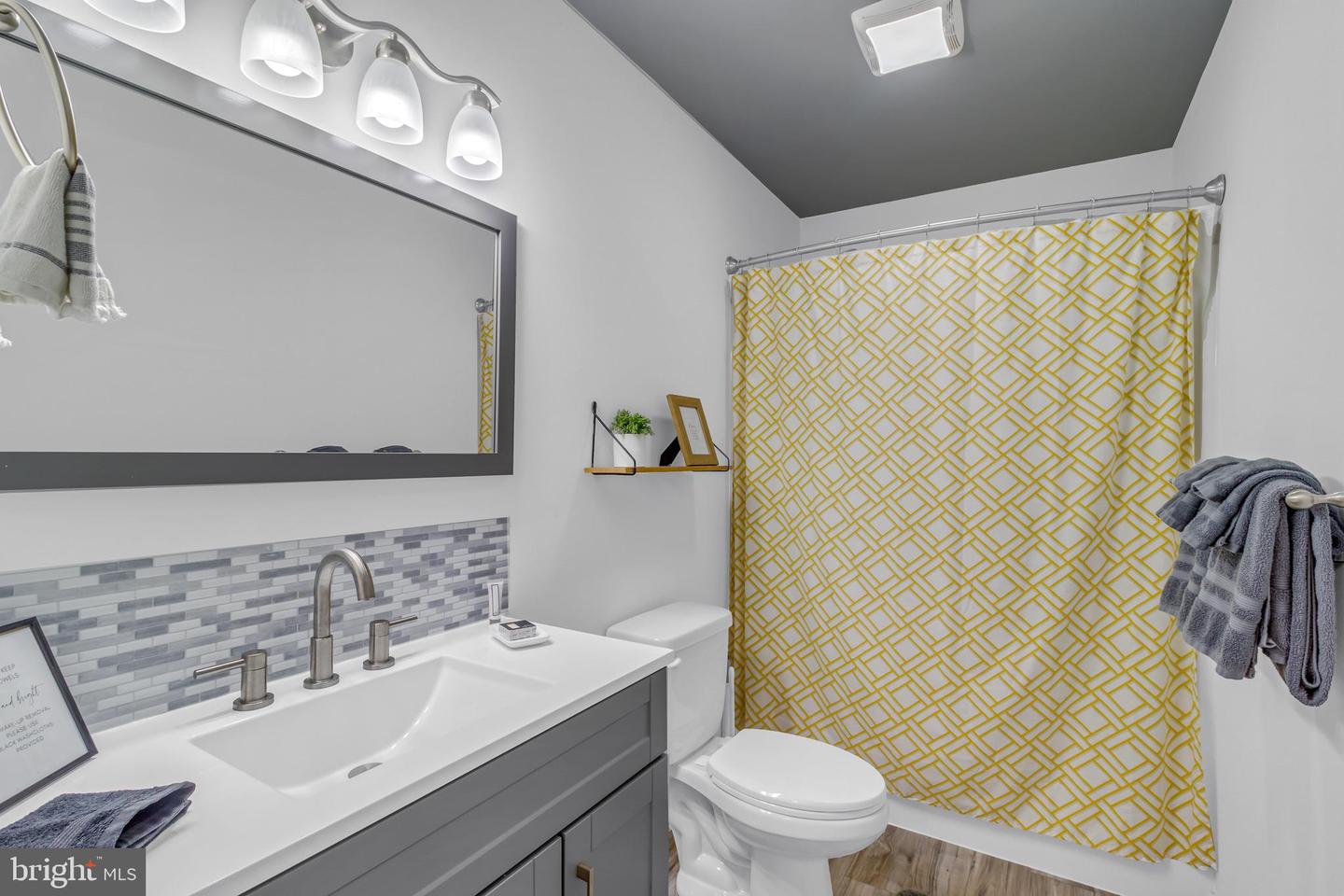 408 SMITH POINT RD, REEDVILLE, Virginia 22539, 3 Bedrooms Bedrooms, 5 Rooms Rooms,2 BathroomsBathrooms,Residential,For sale,408 SMITH POINT RD,VANV2001894 MLS # VANV2001894