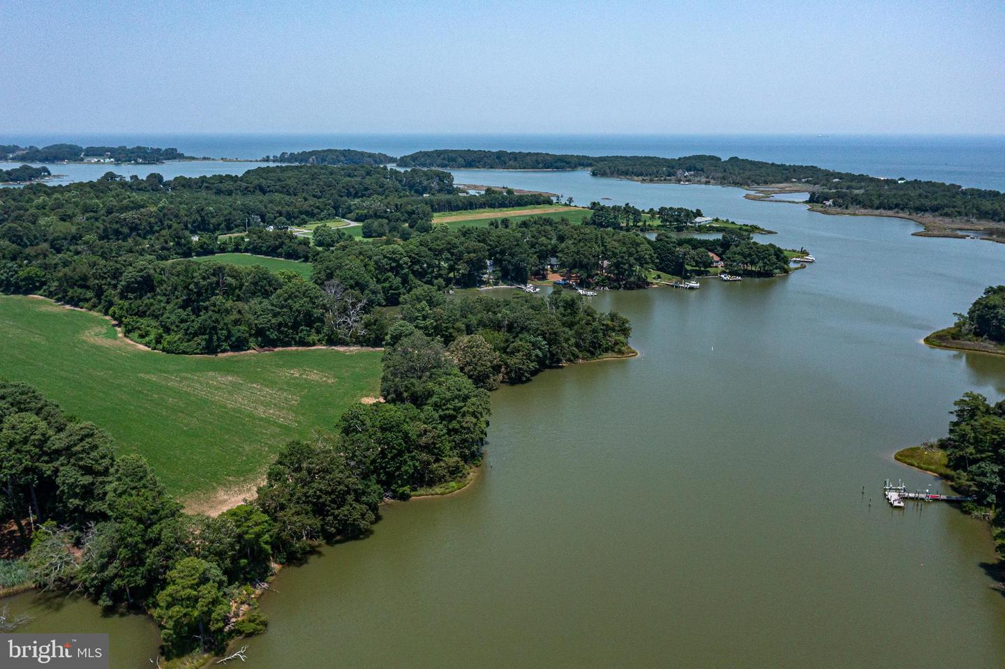 408 SMITH POINT RD, REEDVILLE, Virginia 22539, 3 Bedrooms Bedrooms, 5 Rooms Rooms,2 BathroomsBathrooms,Residential,For sale,408 SMITH POINT RD,VANV2001894 MLS # VANV2001894