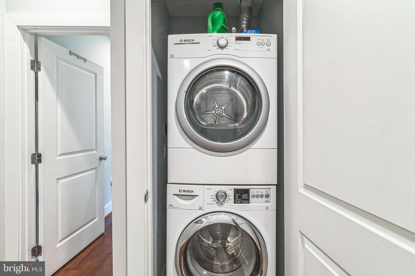 2505 17TH ST NW #3, WASHINGTON, District Of Columbia 20009, 2 Bedrooms Bedrooms, ,2 BathroomsBathrooms,Residential,For sale,2505 17TH ST NW #3,DCDC2247006 MLS # DCDC2247006