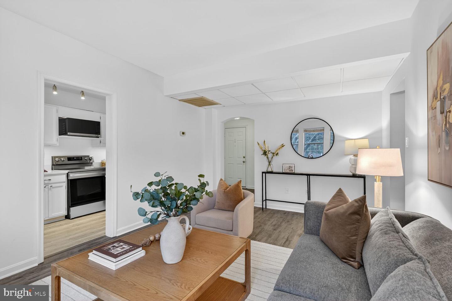 1719 N TROY ST #395, ARLINGTON, Virginia 22201, 2 Bedrooms Bedrooms, 5 Rooms Rooms,1 BathroomBathrooms,Residential,For sale,1719 N TROY ST #395,VAAR2069102 MLS # VAAR2069102