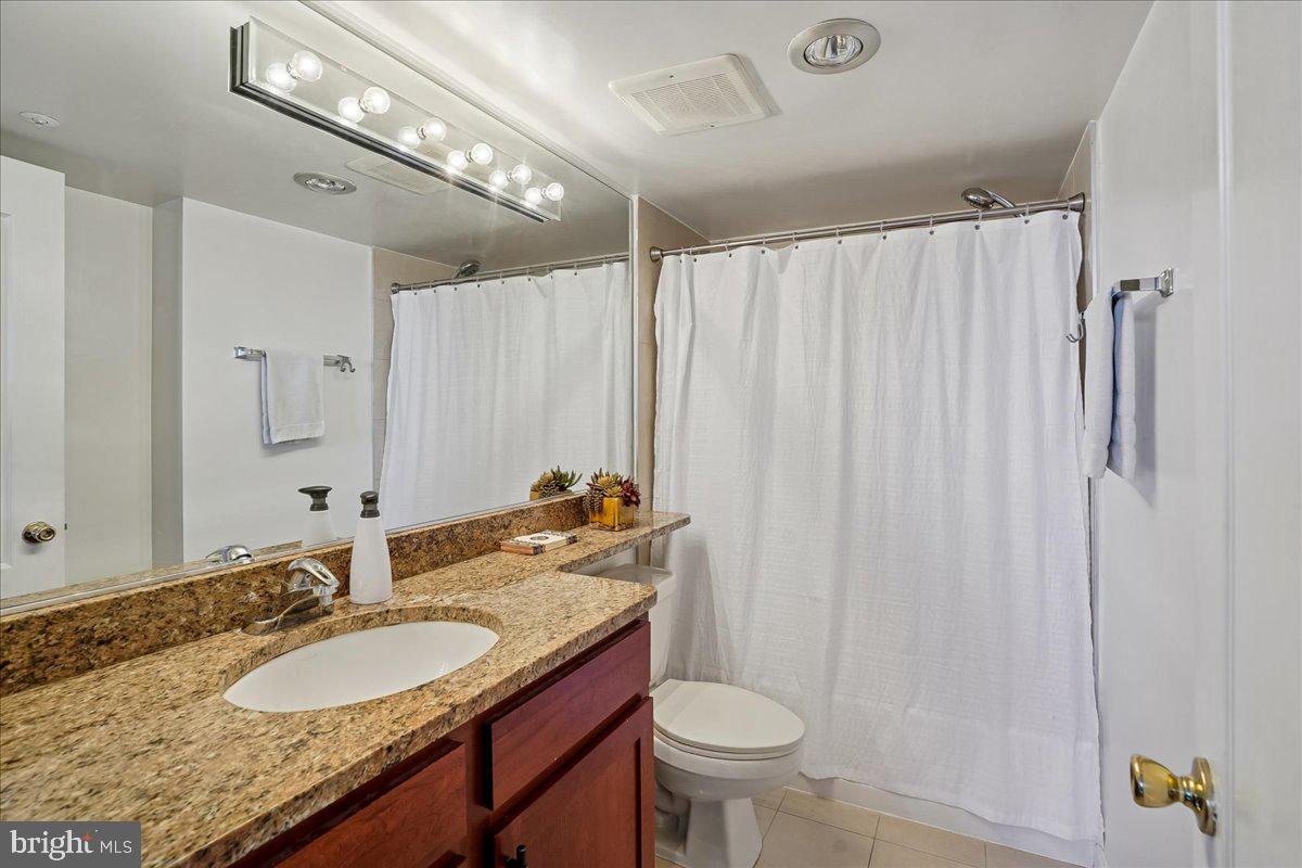 2230 GEORGE C MARSHALL DR #904, FALLS CHURCH, Virginia 22043, 2 Bedrooms Bedrooms, ,2 BathroomsBathrooms,Residential,For sale,2230 GEORGE C MARSHALL DR #904,VAFX2291972 MLS # VAFX2291972