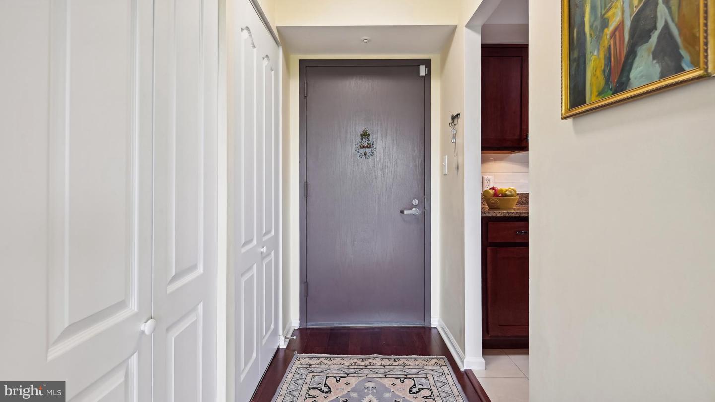 2230 GEORGE C MARSHALL DR #904, FALLS CHURCH, Virginia 22043, 2 Bedrooms Bedrooms, ,2 BathroomsBathrooms,Residential,For sale,2230 GEORGE C MARSHALL DR #904,VAFX2291972 MLS # VAFX2291972