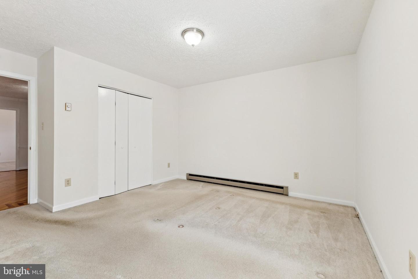 7830 LAKE DR, MANASSAS, Virginia 20111, 3 Bedrooms Bedrooms, ,2 BathroomsBathrooms,Residential,For sale,7830 LAKE DR,VAPW2112908 MLS # VAPW2112908