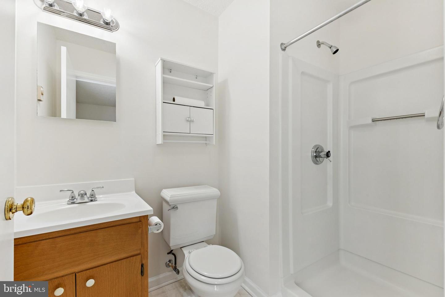 7830 LAKE DR, MANASSAS, Virginia 20111, 3 Bedrooms Bedrooms, ,2 BathroomsBathrooms,Residential,For sale,7830 LAKE DR,VAPW2112908 MLS # VAPW2112908