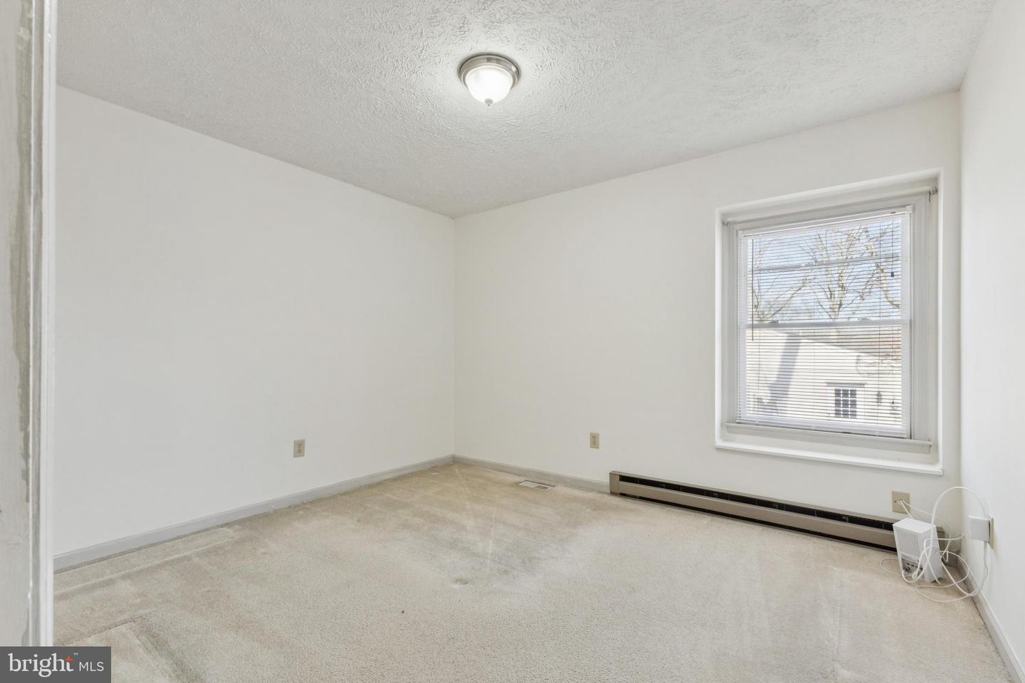 7830 LAKE DR, MANASSAS, Virginia 20111, 3 Bedrooms Bedrooms, ,2 BathroomsBathrooms,Residential,For sale,7830 LAKE DR,VAPW2112908 MLS # VAPW2112908