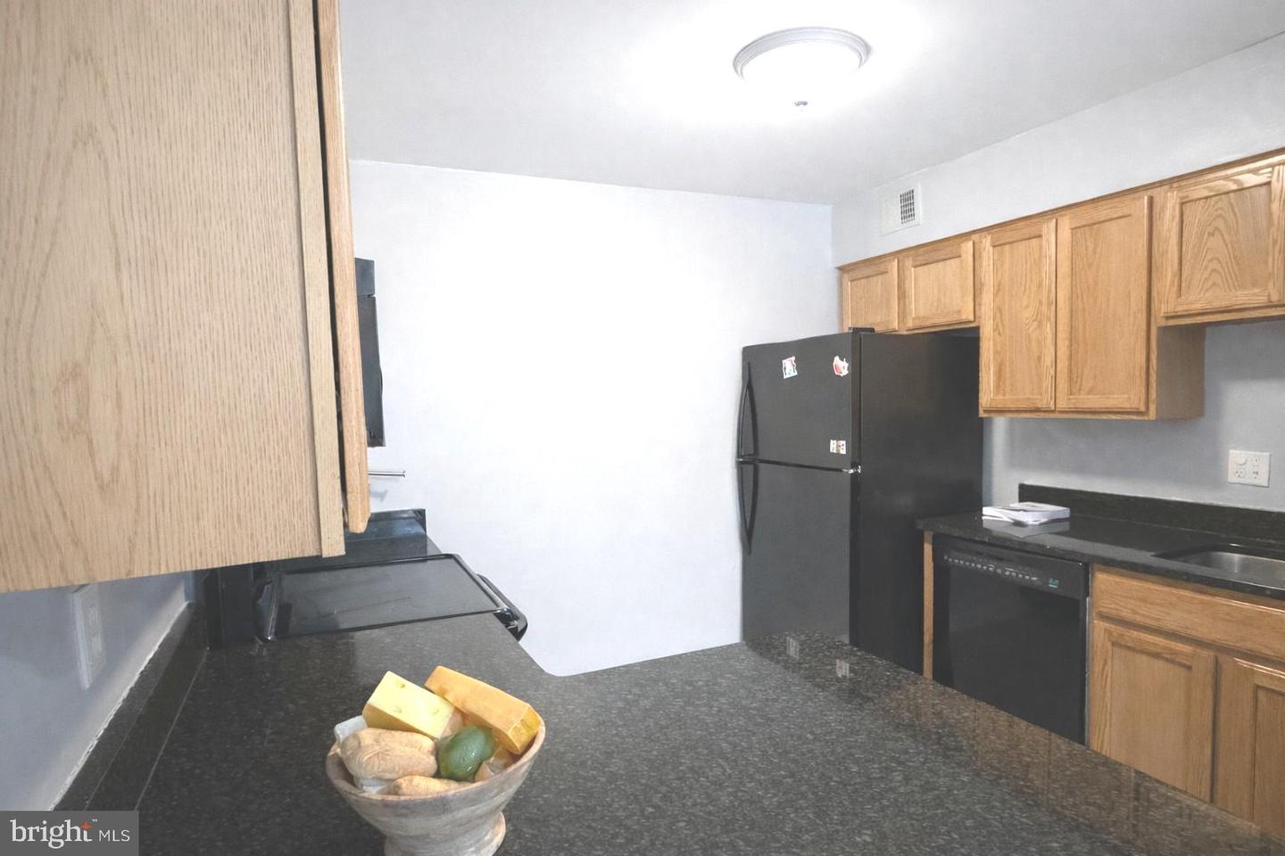 7334 TAVENNER LN #1A, ALEXANDRIA, Virginia 22306, 2 Bedrooms Bedrooms, ,2 BathroomsBathrooms,Residential,For sale,7334 TAVENNER LN #1A,VAFX2291982 MLS # VAFX2291982