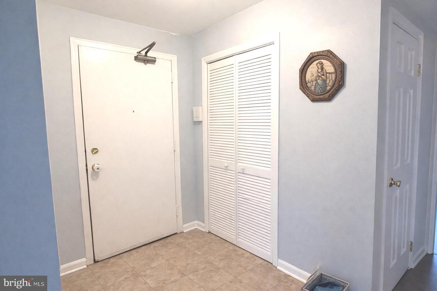 7334 TAVENNER LN #1A, ALEXANDRIA, Virginia 22306, 2 Bedrooms Bedrooms, ,2 BathroomsBathrooms,Residential,For sale,7334 TAVENNER LN #1A,VAFX2291982 MLS # VAFX2291982