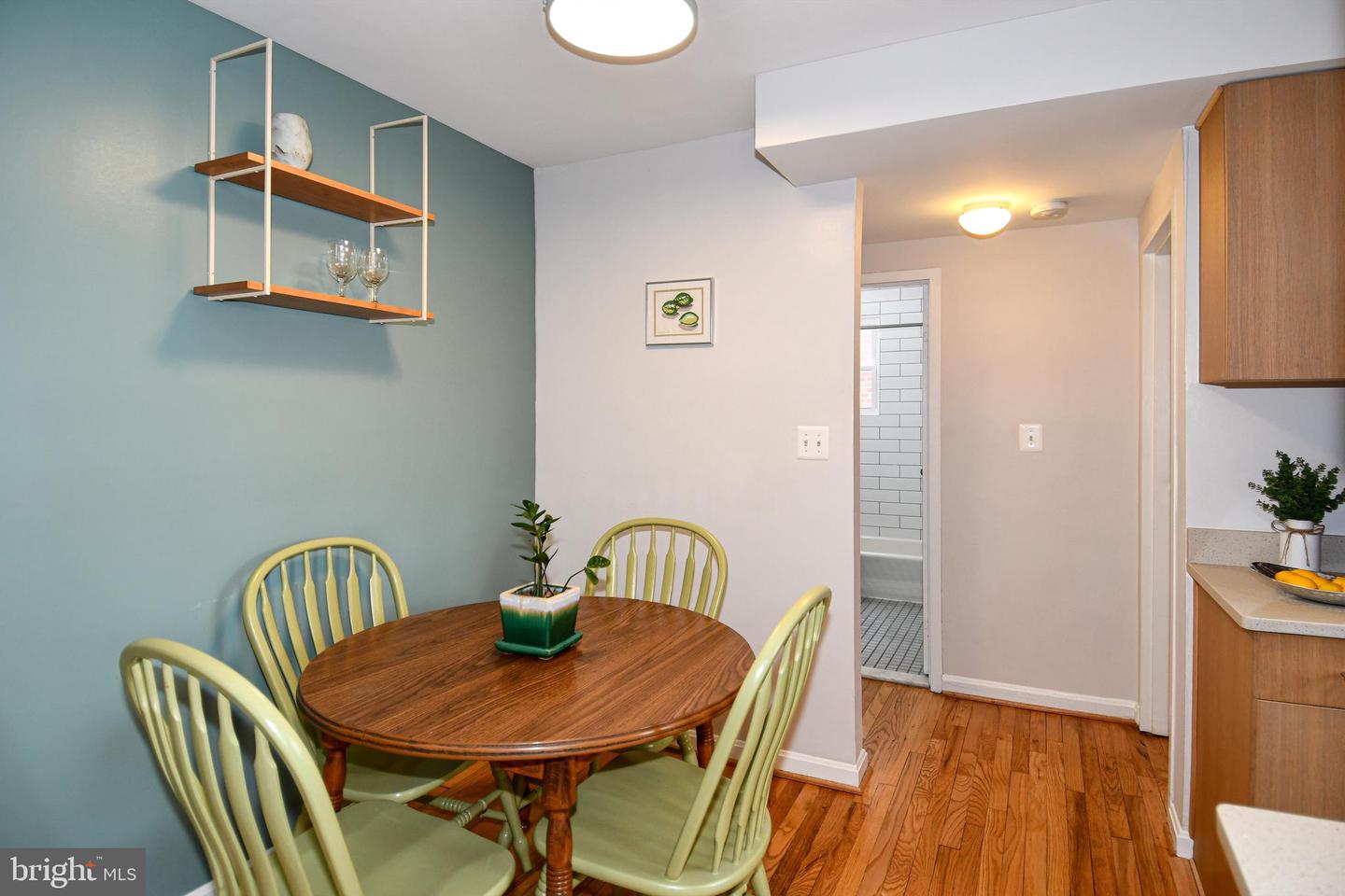 1627 MASSACHUSETTS AVE SE #302, WASHINGTON, District Of Columbia 20003, 1 Bedroom Bedrooms, ,1 BathroomBathrooms,Residential,For sale,1627 MASSACHUSETTS AVE SE #302,DCDC2247038 MLS # DCDC2247038