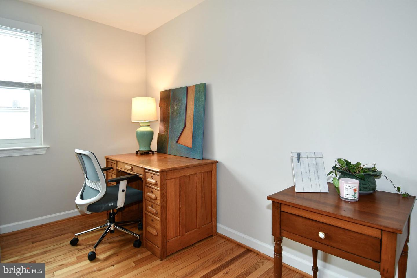 1627 MASSACHUSETTS AVE SE #302, WASHINGTON, District Of Columbia 20003, 1 Bedroom Bedrooms, ,1 BathroomBathrooms,Residential,For sale,1627 MASSACHUSETTS AVE SE #302,DCDC2247038 MLS # DCDC2247038