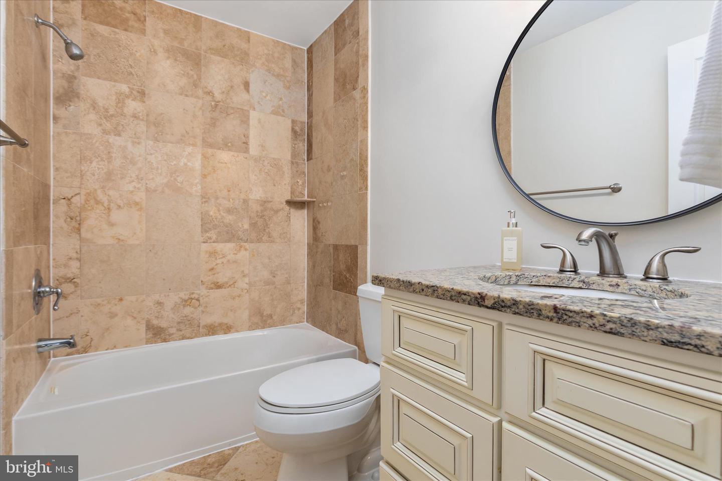 11815 BROCKMAN LN, GREAT FALLS, Virginia 22066, 3 Bedrooms Bedrooms, 7 Rooms Rooms,2 BathroomsBathrooms,Residential,For sale,11815 BROCKMAN LN,VALO2116348 MLS # VALO2116348