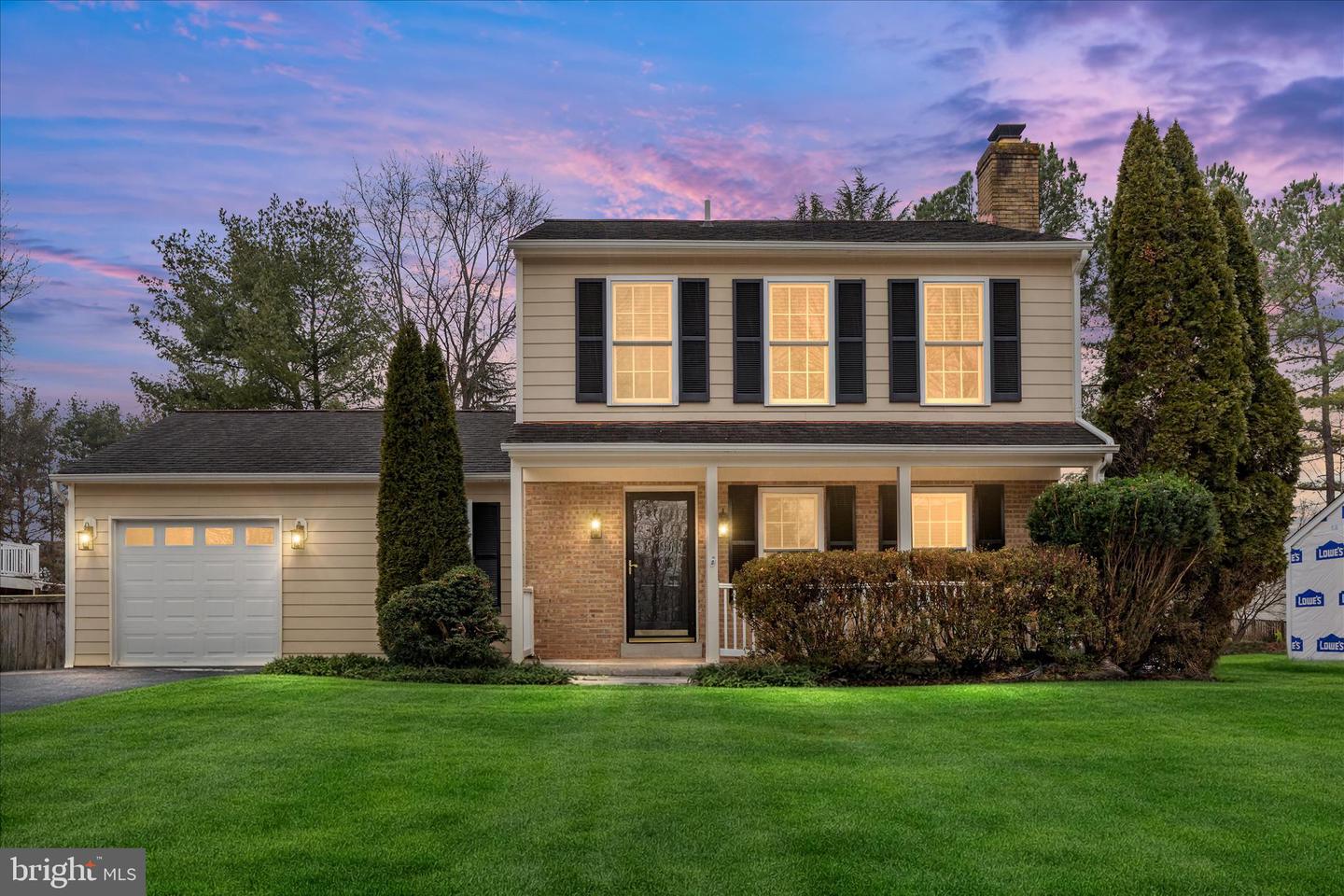 11815 BROCKMAN LN, GREAT FALLS, Virginia 22066, 3 Bedrooms Bedrooms, 7 Rooms Rooms,2 BathroomsBathrooms,Residential,For sale,11815 BROCKMAN LN,VALO2116348 MLS # VALO2116348