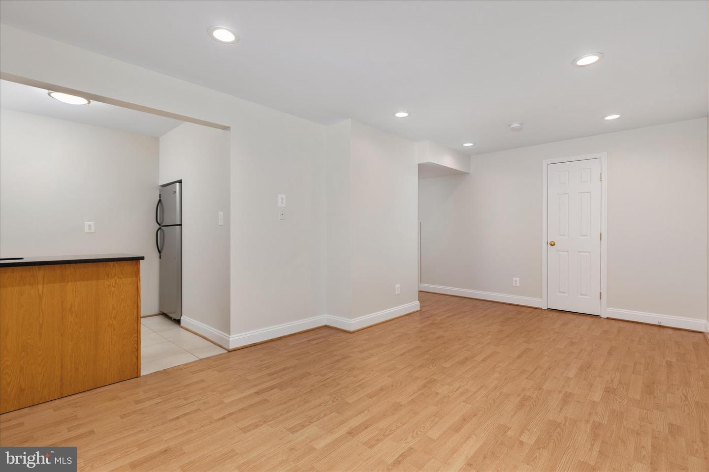 11815 BROCKMAN LN, GREAT FALLS, Virginia 22066, 3 Bedrooms Bedrooms, 7 Rooms Rooms,2 BathroomsBathrooms,Residential,For sale,11815 BROCKMAN LN,VALO2116348 MLS # VALO2116348