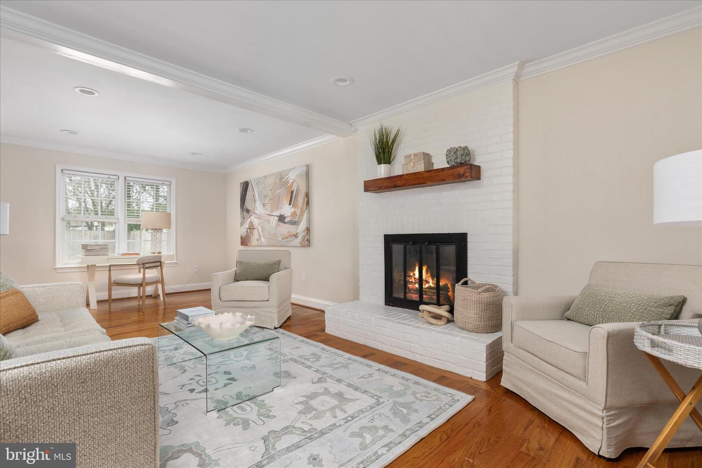 11815 BROCKMAN LN, GREAT FALLS, Virginia 22066, 3 Bedrooms Bedrooms, 7 Rooms Rooms,2 BathroomsBathrooms,Residential,For sale,11815 BROCKMAN LN,VALO2116348 MLS # VALO2116348