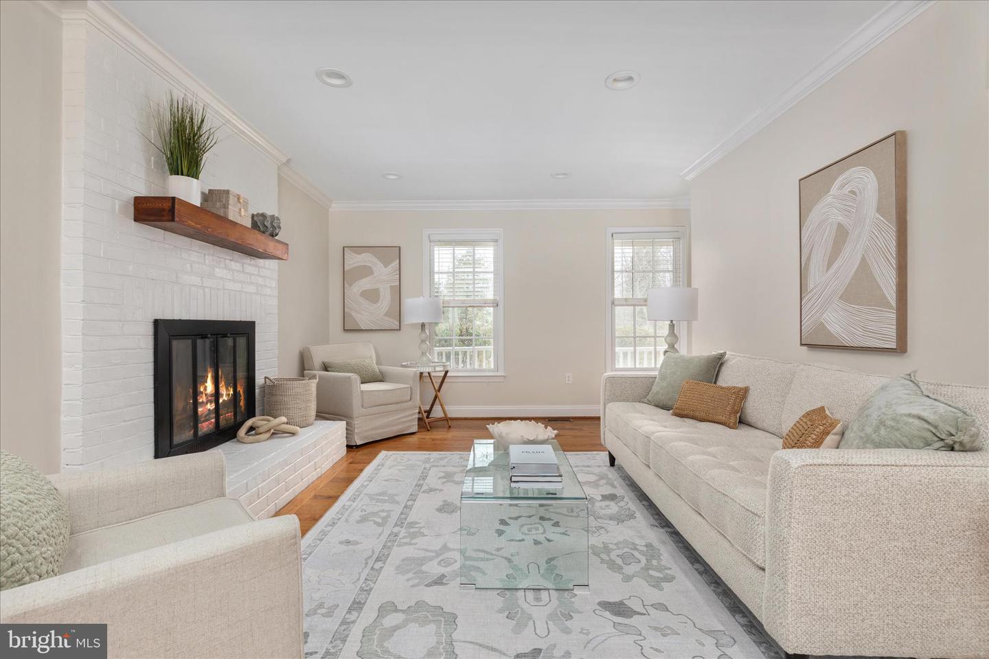 11815 BROCKMAN LN, GREAT FALLS, Virginia 22066, 3 Bedrooms Bedrooms, 7 Rooms Rooms,2 BathroomsBathrooms,Residential,For sale,11815 BROCKMAN LN,VALO2116348 MLS # VALO2116348
