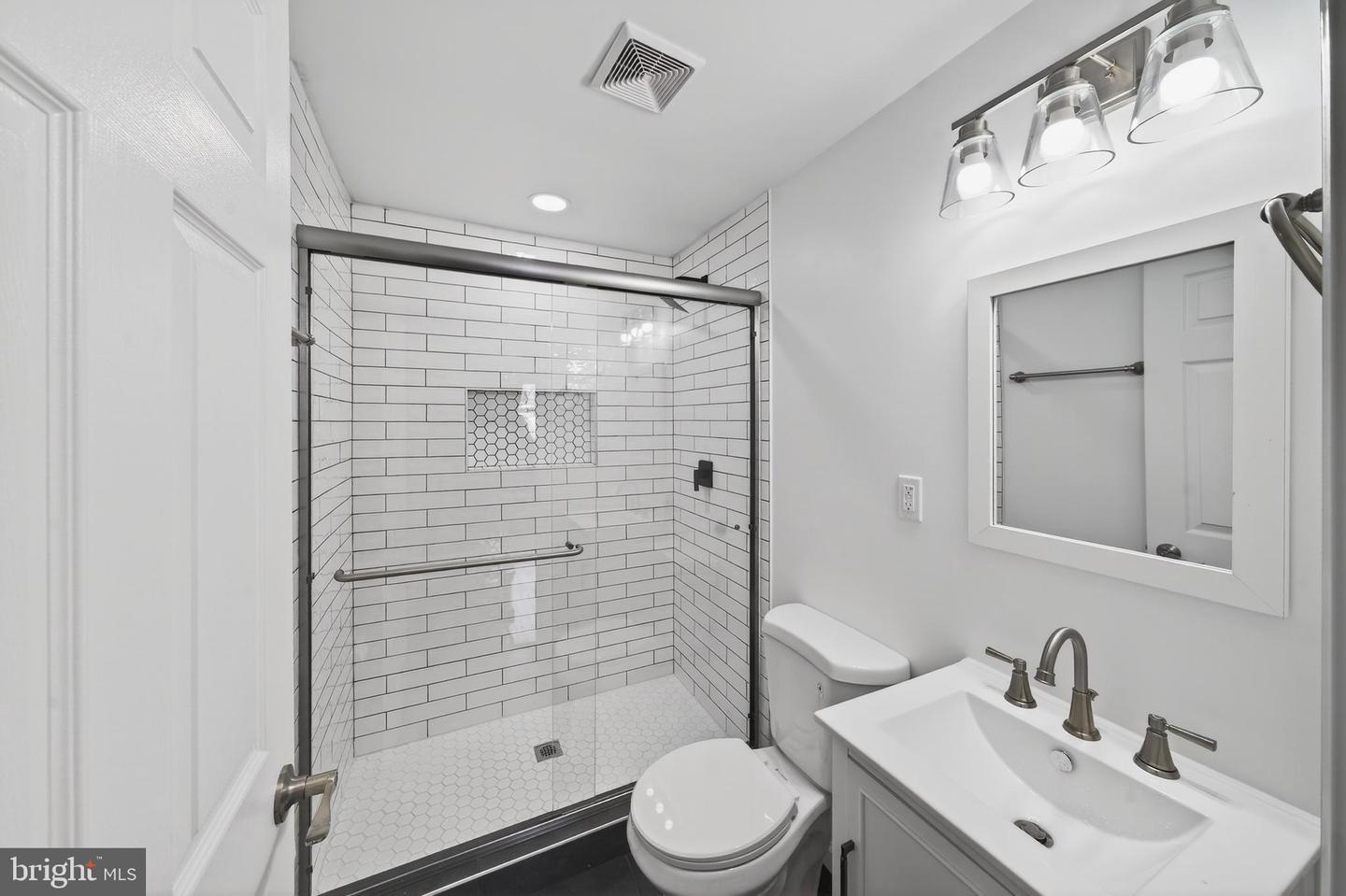 4257 ALLISON CIR, FAIRFAX, Virginia 22030, 3 Bedrooms Bedrooms, ,2 BathroomsBathrooms,Residential,For sale,4257 ALLISON CIR,VAFC2007794 MLS # VAFC2007794 4257 ALLISON CIR, FAIRFAX, Virginia 22030, 3 Bedrooms Bedrooms, ,2 BathroomsBathrooms,Residential,For sale,4257 ALLISON CIR,VAFC2007794 MLS # VAFC2007794