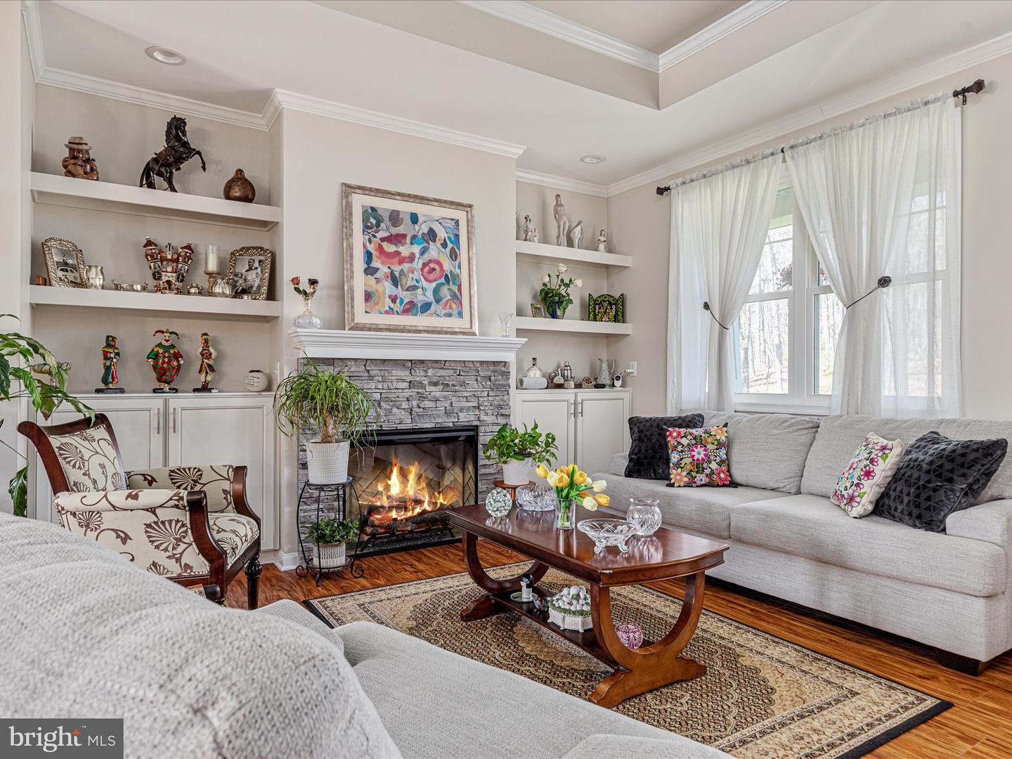 92 OAK HILL CT, STEPHENS CITY, Virginia 22655, 5 Bedrooms Bedrooms, ,3 BathroomsBathrooms,Residential,For sale,92 OAK HILL CT,VAWR2013466 MLS # VAWR2013466