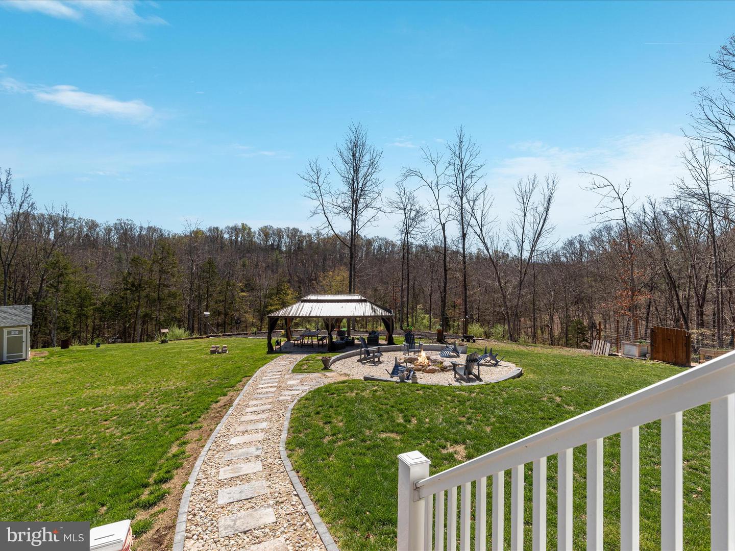 92 OAK HILL CT, STEPHENS CITY, Virginia 22655, 5 Bedrooms Bedrooms, ,3 BathroomsBathrooms,Residential,For sale,92 OAK HILL CT,VAWR2013466 MLS # VAWR2013466