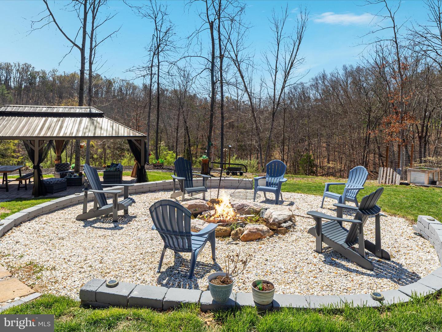 92 OAK HILL CT, STEPHENS CITY, Virginia 22655, 5 Bedrooms Bedrooms, ,3 BathroomsBathrooms,Residential,For sale,92 OAK HILL CT,VAWR2013466 MLS # VAWR2013466